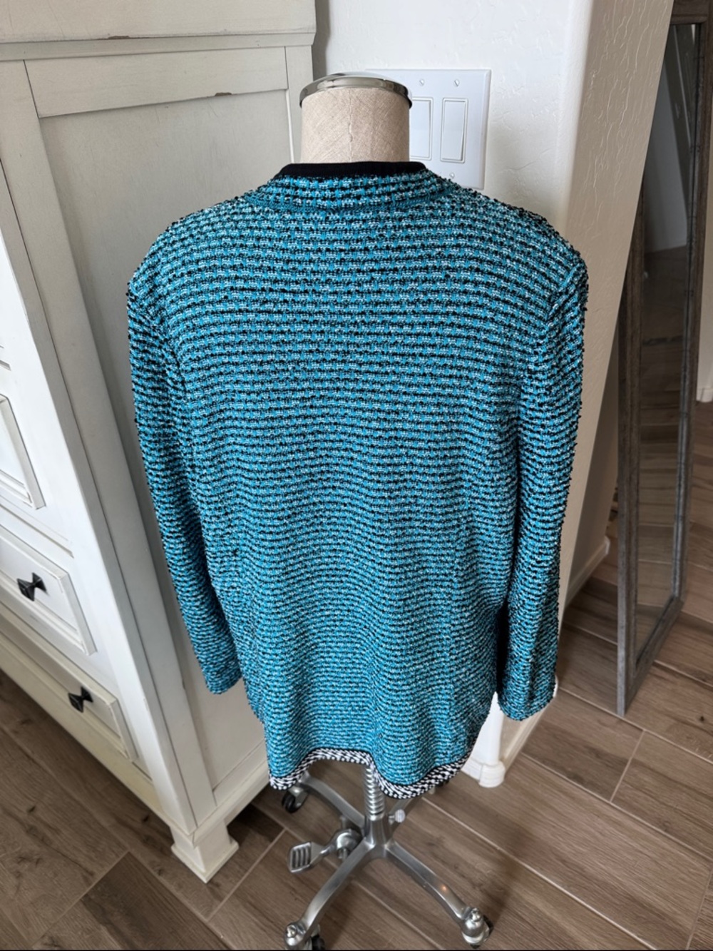MISOOK L blue and black textured knit open front cardigan jacket - Picture 7 of 7